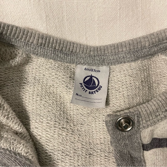 Petit bateau snap front sweatshirt. In great condition! - Picture 3 of 3